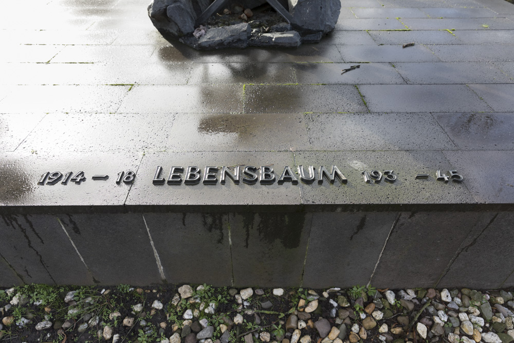 Oorlogsmonument Kranenburg #3