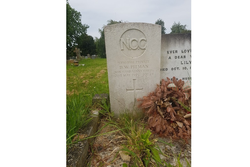 Oorlogsgraf van het Gemenebest St Mary Churchyard