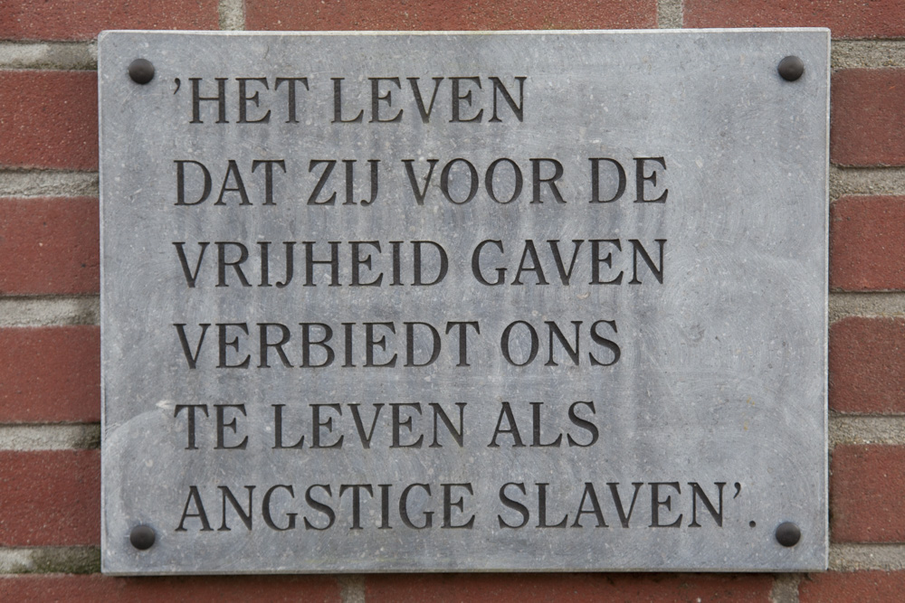 War Memorial Gennep #5