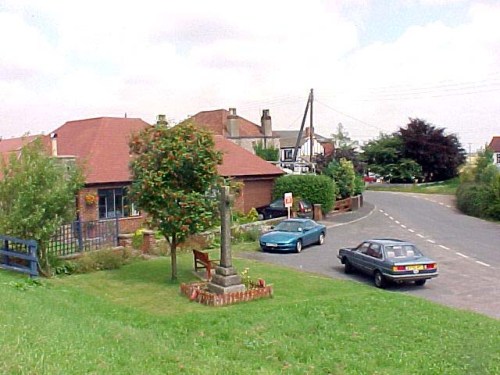 War Memorial East Ferry