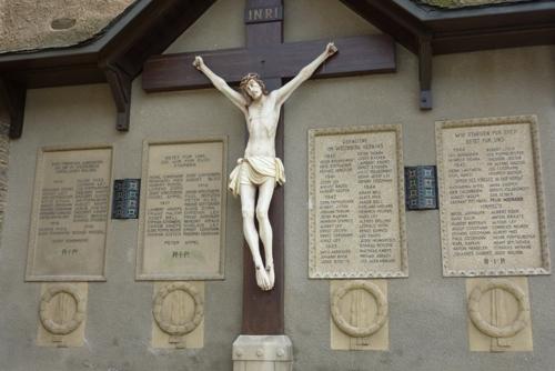 War Memorial Mayscho #1