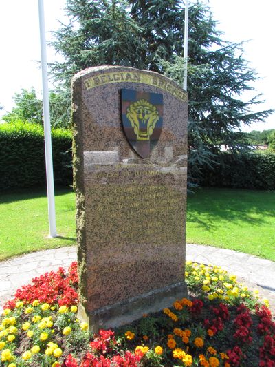 Monument Brigade Piron Auberville