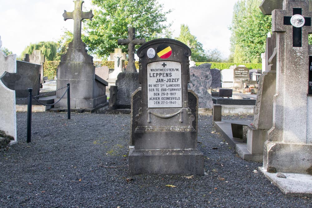 Belgian War Grave Zonnebeke #1