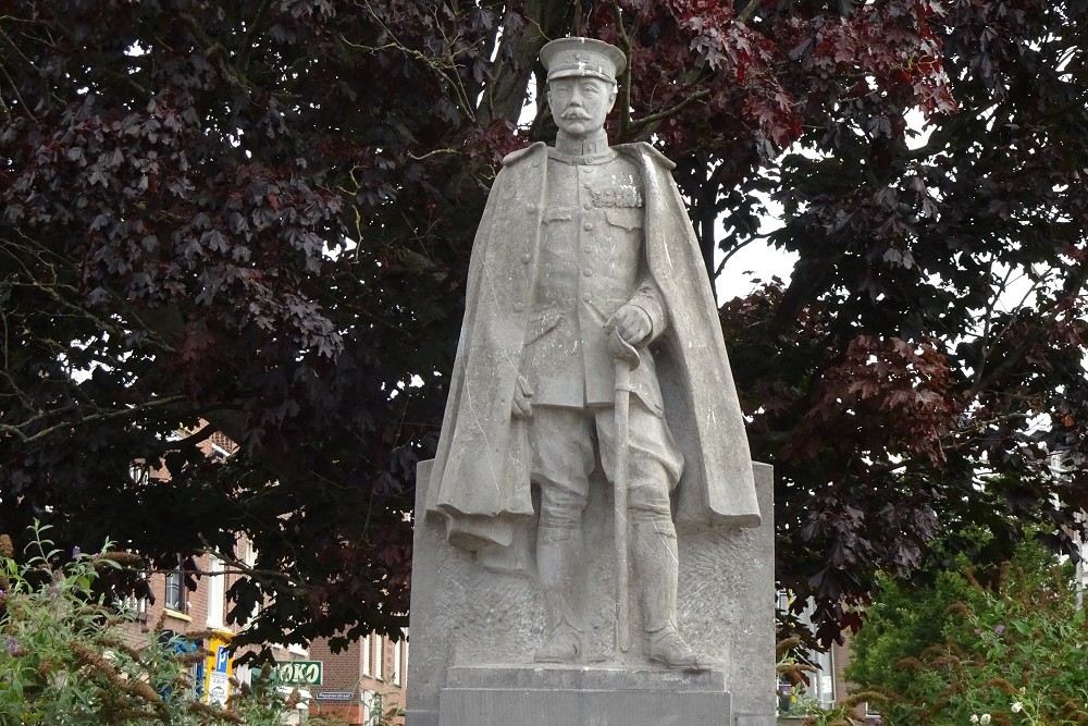 Statue Lodewijk Willem Johan Karel Thomson #2