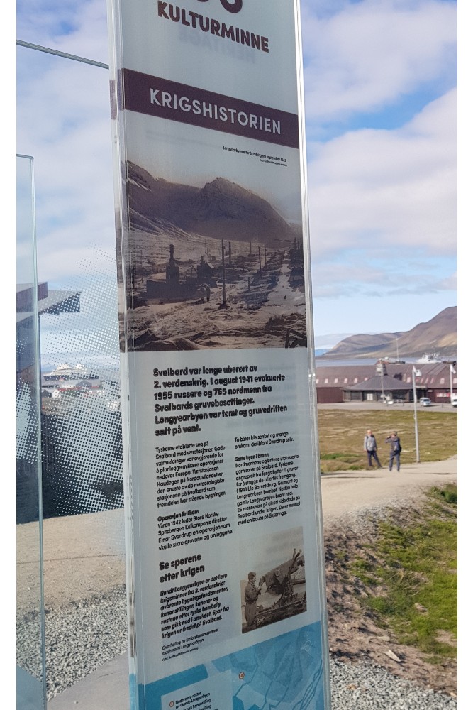 Informatiebord Longyearbyen #2