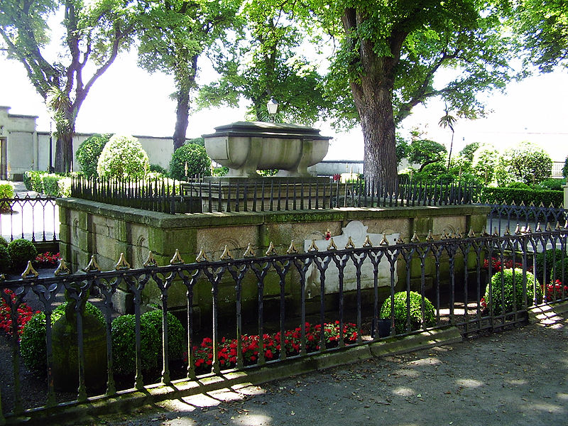 Grave of Sir John Moore #1