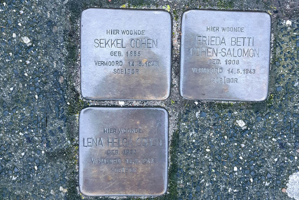 Stolpersteine Oosterlaan 19