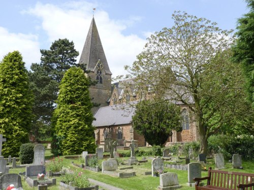 Oorlogsgraven van het Gemenebest St. Michael Churchyard