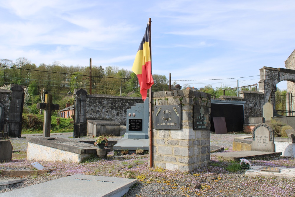 Oorlogsmonument Thuin Begraafplaats #2