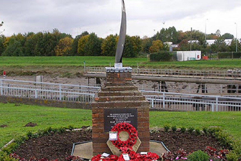 Monument RAF Sutton Bridge 1926 - 1958 #1