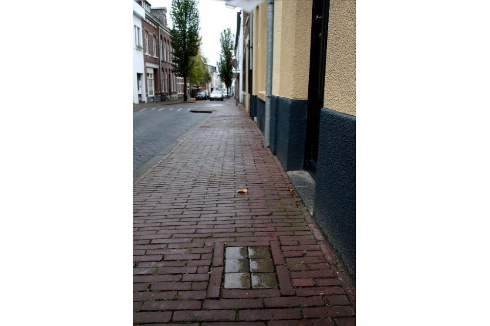 Stolpersteine Putstraat 90 #2