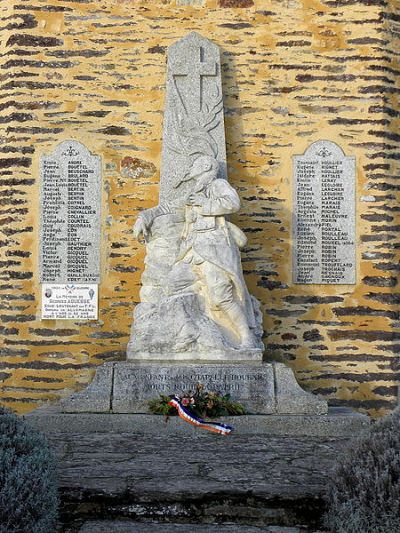 War Memorial La Chapelle-Bouëxic #1