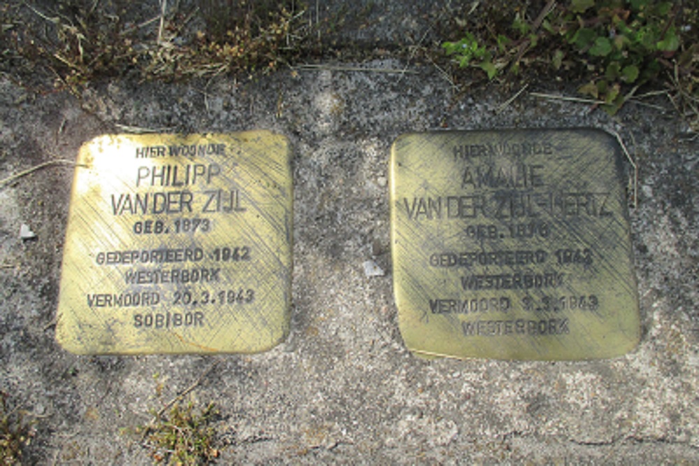 Stolpersteine Rozenhof 2