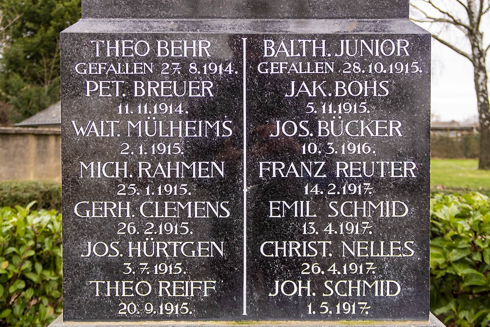 Oorlogsmonument Höllen #4
