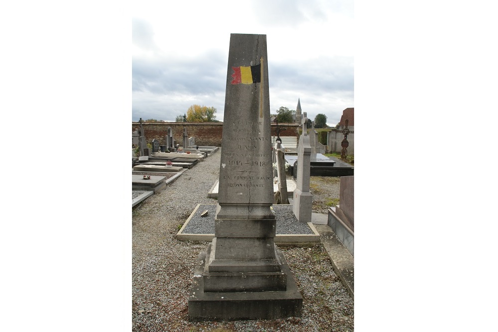 Monument Eerste Wereldoorlog Begraafplaats Avin #1