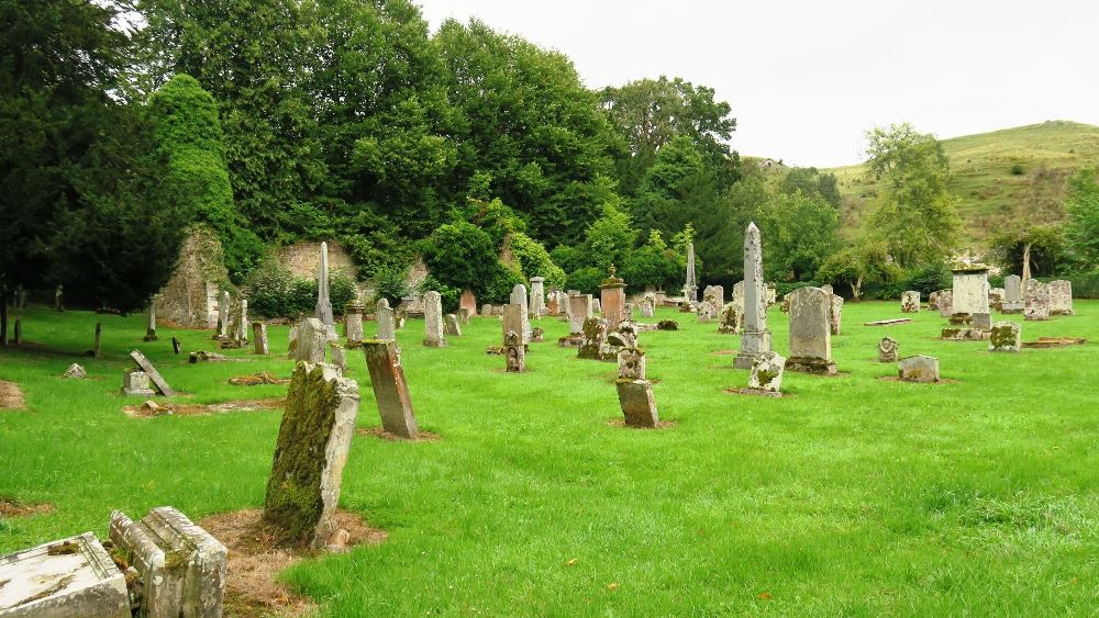 Oorlogsgraven van het Gemenebest Ancrum Parish Churchyard #1