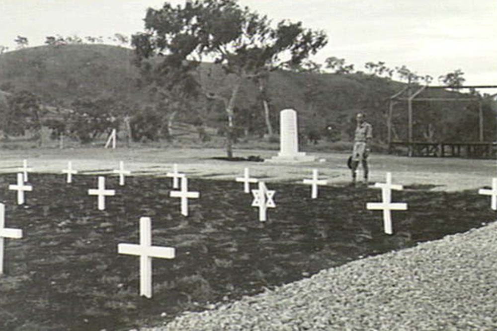 Voormalige Amerikaanse Oorlogsbegraafplaats Port Moresby #1
