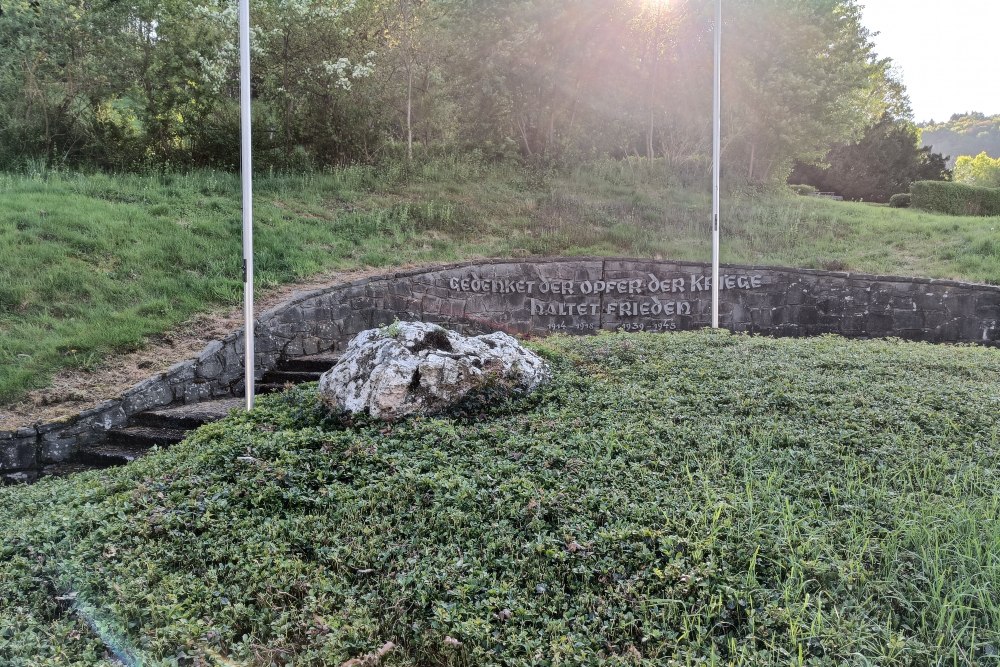 War Memorial Elpe #2