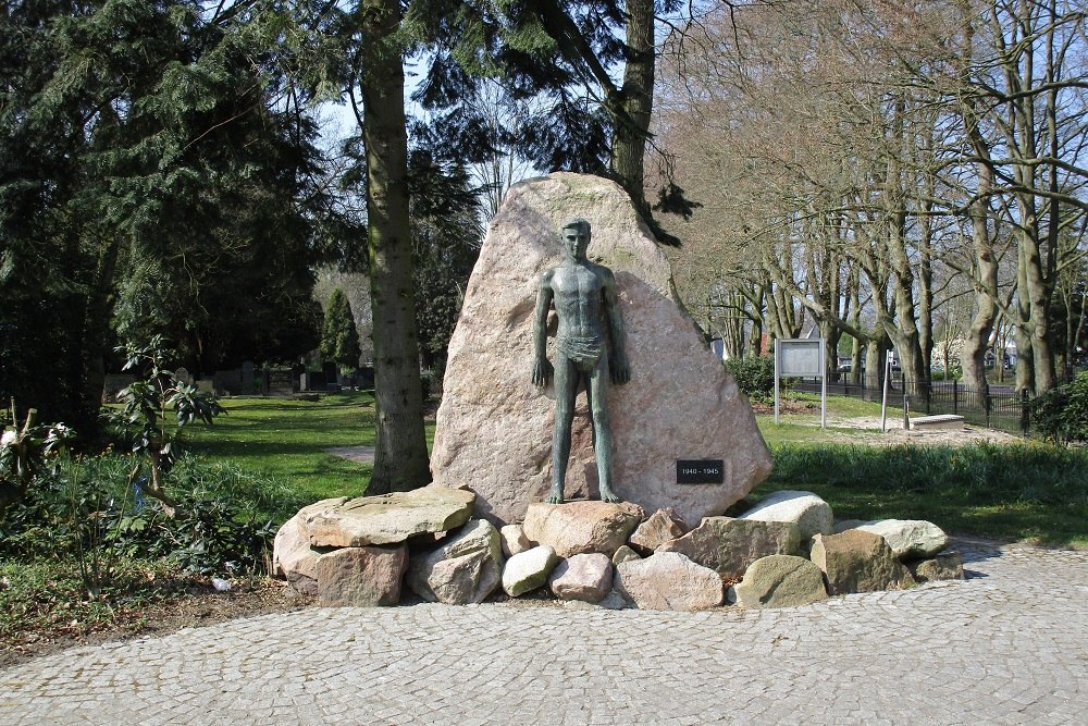 Oorlogsmonument Beilen #1