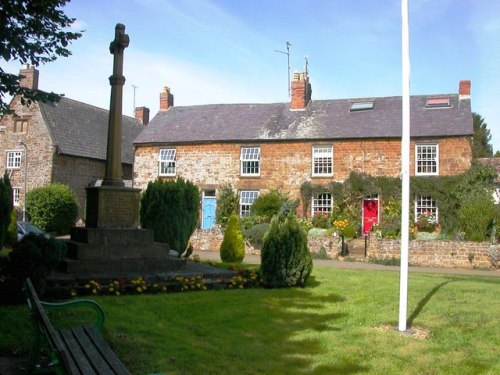 War Memorial Byfield