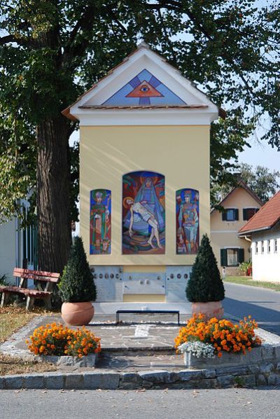 War Memorial Loimeth #1