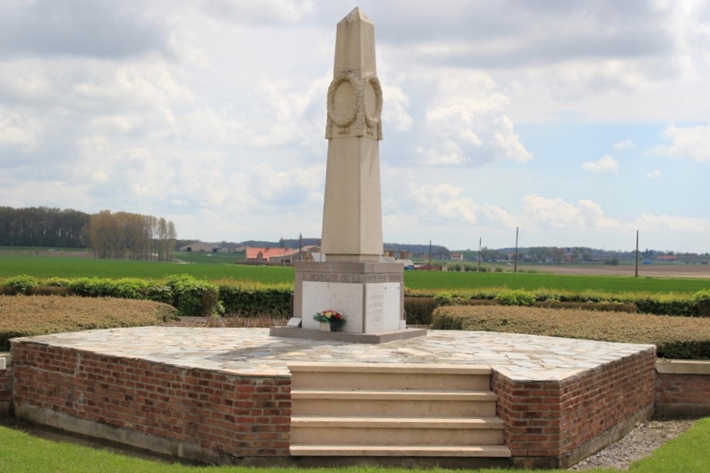 Gedenkzuil Franse Militaire Begraafplaats St.-Charles de Potyze #2