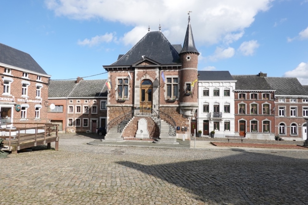Oorlogsmonument Clermont-sur-Berwinne #1