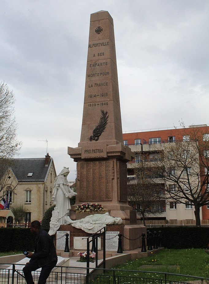 Oorlogsmonument Alfortville #1