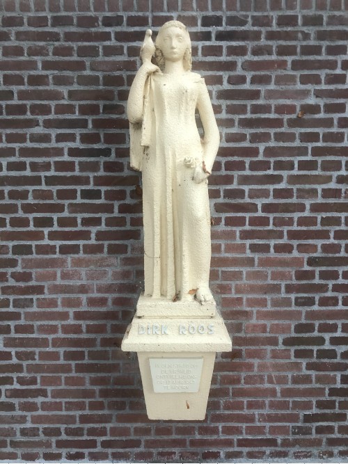 Monument Executie Dirk Roos