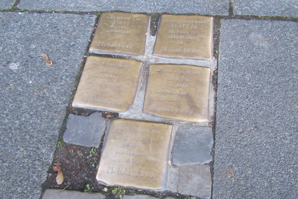 Stolpersteine Vietorstraße 100 #1