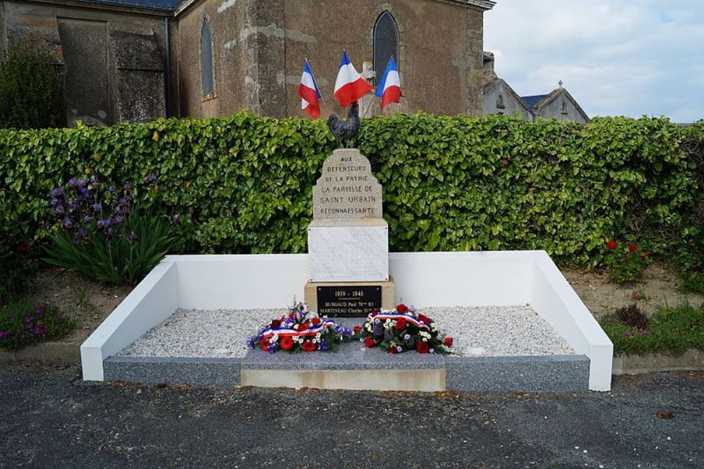 Oorlogsmonument Saint-Urbain #1