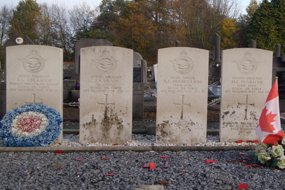 Oorlogsgraven van het Gemenebest Geraardsbergen #4
