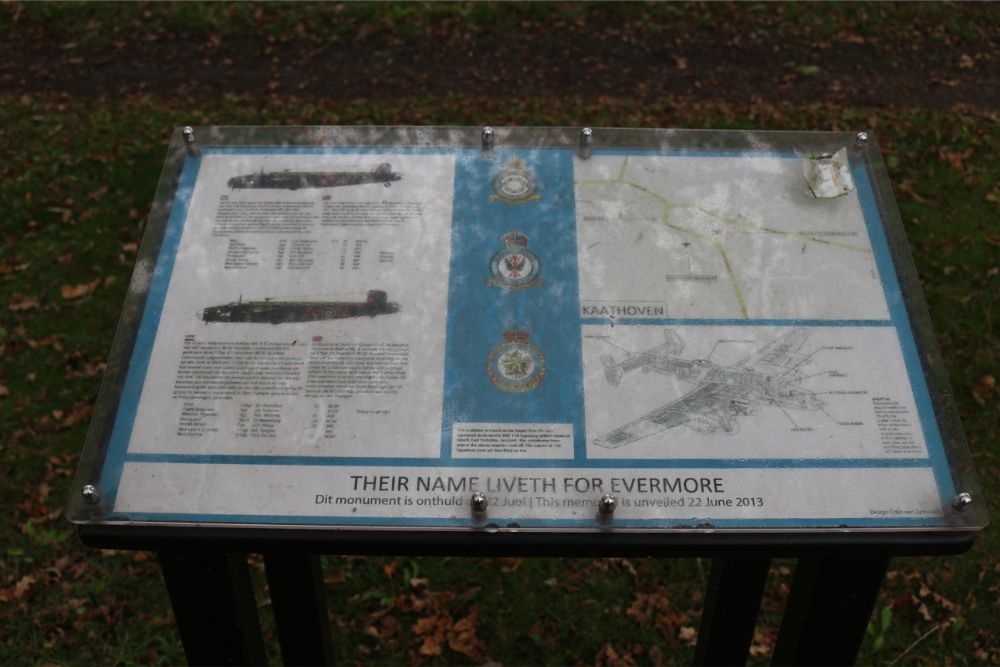 Monument Crashes Halifax Mk II en Mk V #3