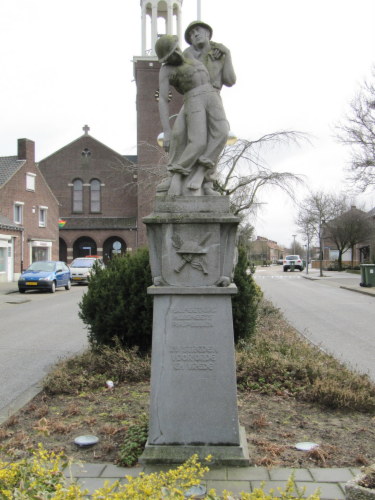 War Memorial Belfeld #2