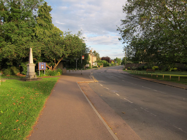 Oorlogsmonument Girton #2