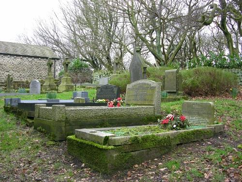 Commonwealth War Grave Krumlin Methodist Chapelyard #1