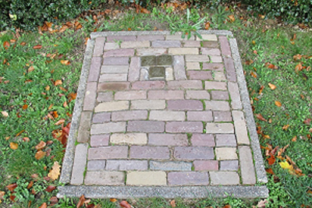 Stolpersteine Veldweg 13 #4