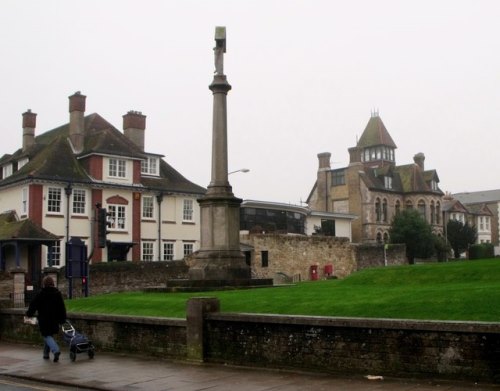 Oorlogsmonument All Saints Church #1