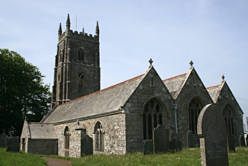 Oorlogsgraf van het Gemenebest St. Paternus Churchyard #1