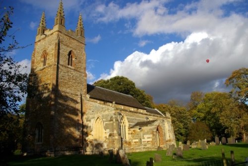 Oorlogsgraf van het Gemenebest St. Nicholas Churchyard