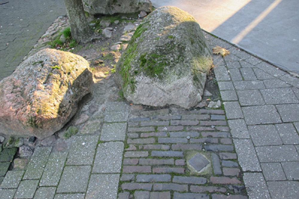 Stumbling Stone Hoofdstraat 85 #2