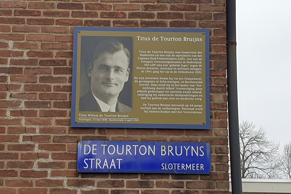 Memorial Plates Slotermeer De Tourton Bruynsstraat #2