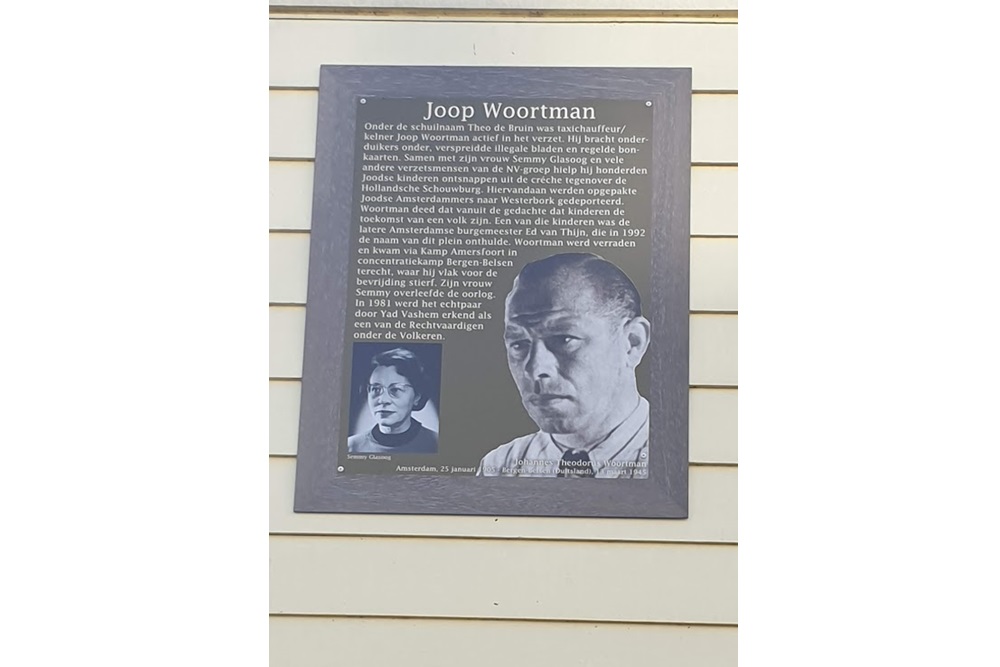 Memorial Plates De Aker Joop Woortmanplein #1