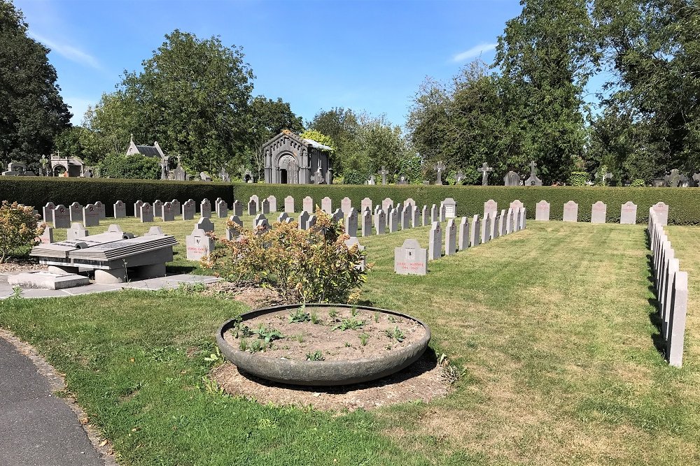 Field of Honour Tournai Southern Cemetery