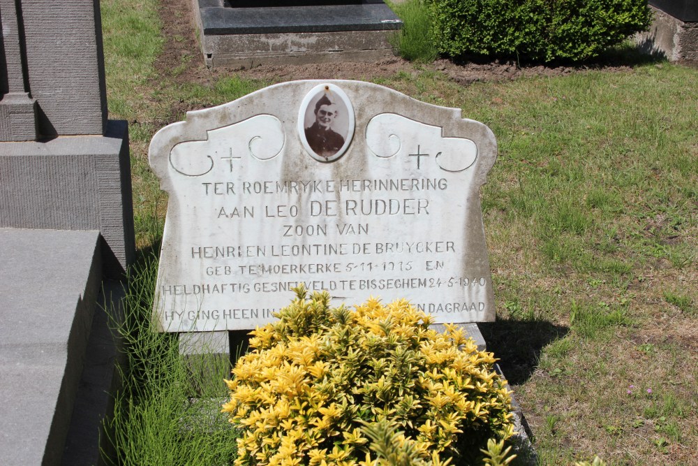 Belgian War Grave Moerkerke #3