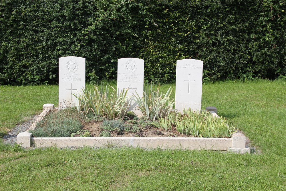 Commonwealth War Graves Pradelles #3
