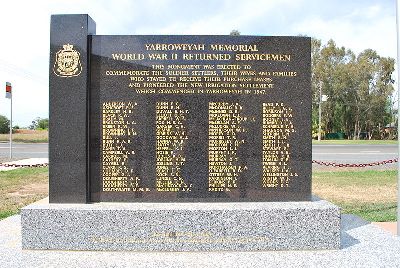Monument Teruggekeerde Militairen Yarroweyah #2