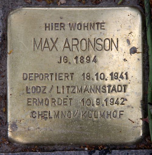 Stolpersteine Pariser Strae 49