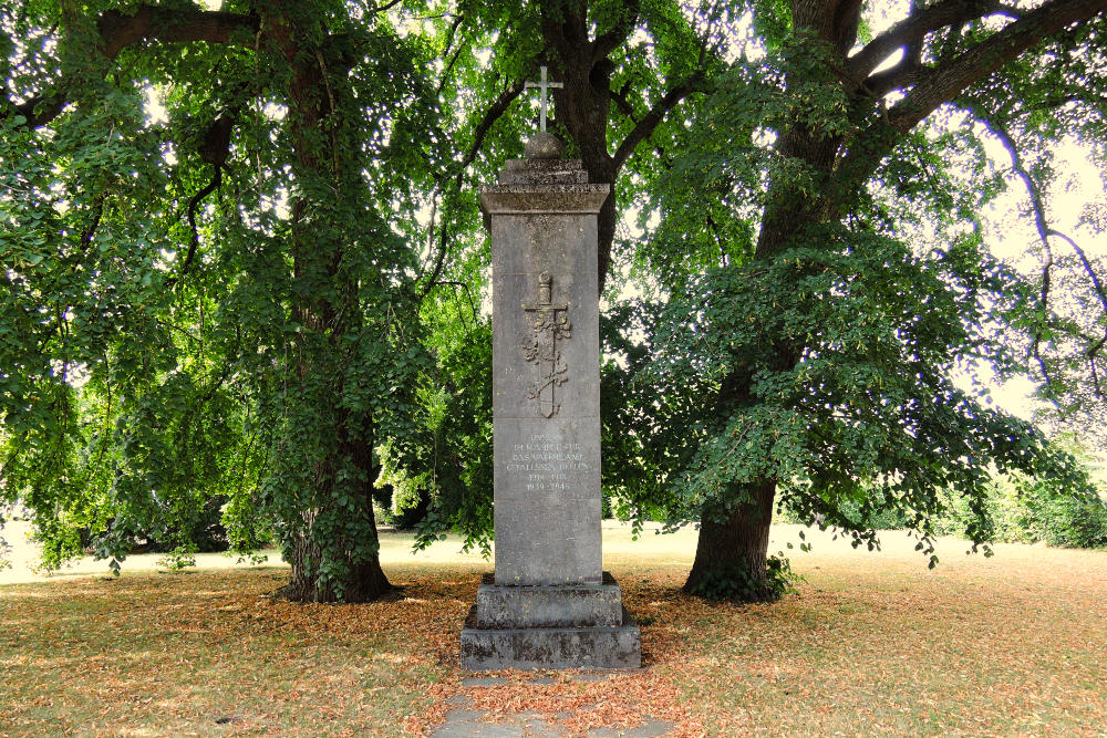 War Memorial Breinig #1