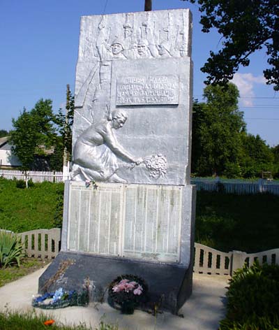 Mass Grave Soviet Soldiers Pavlivka #1